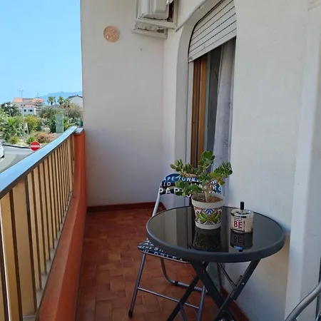 A Due Passi Dal Mare Lejlighed *